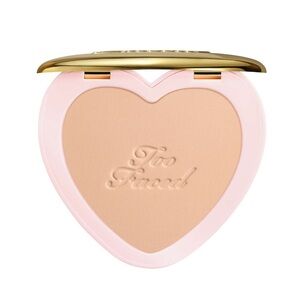 MEDIUM Too Faced Born This Way Soft Blur Finish Setting Powder